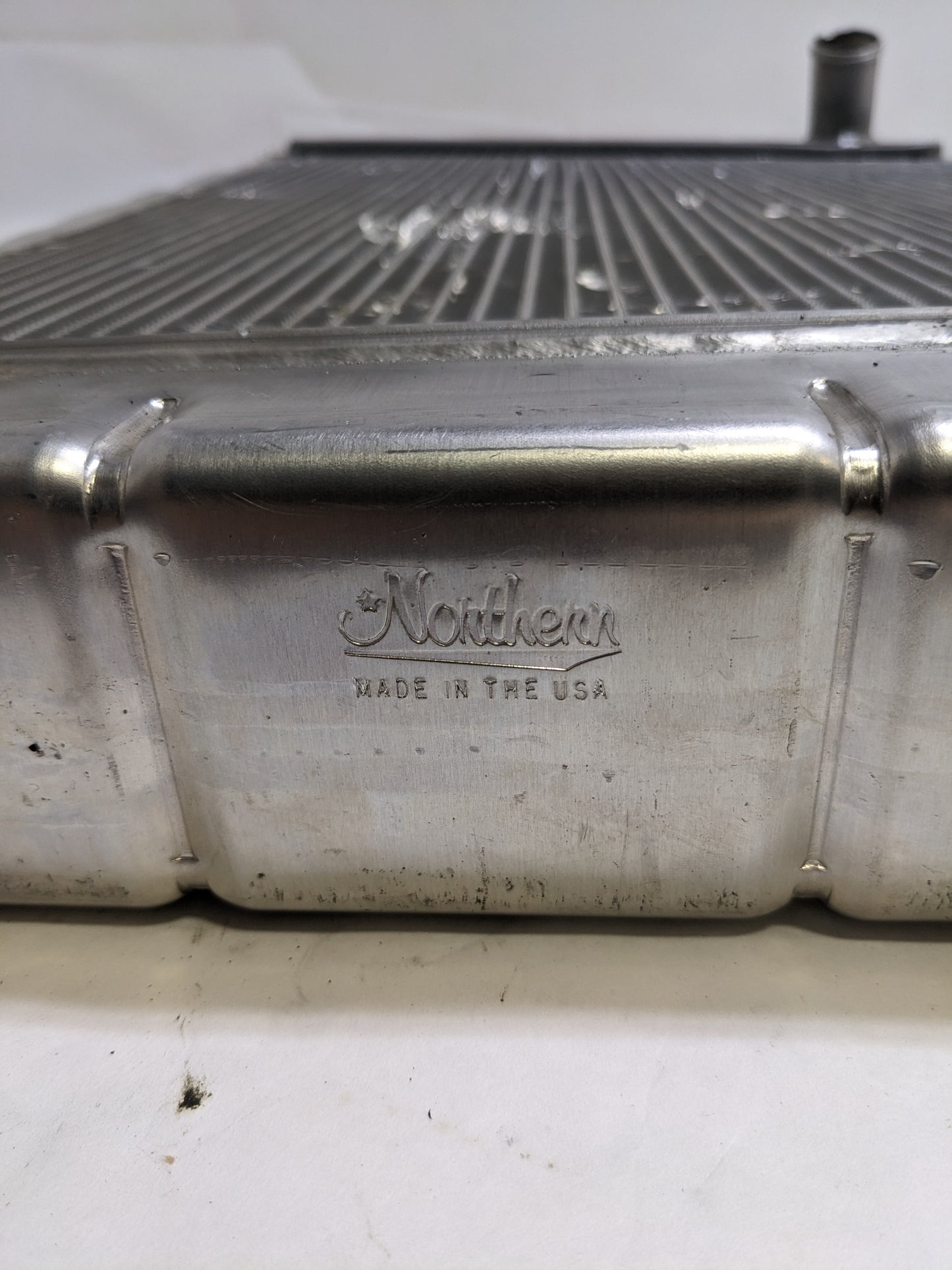 NORTHERN 9607P ALUMINIUM RACE RADIATOR CHEVROLET/GM UNIVERSAL 31" X 19" NEW D1