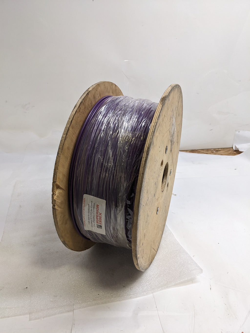 SUPERIOR ESSEX 51-227-78 4X24 MARATHON C5ECMP PU 2KFRL CONNECTOR CABLES 2000 FT PURPLE NEW  B2