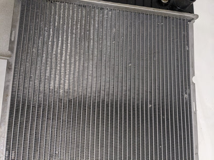 NISSENS 609881 RADIATOR FOR 1996-2000 GM FULL SIZE PICKUP AND SUB 34 X 17 CORE WITH ENGINE OIL COOLER NEW D1