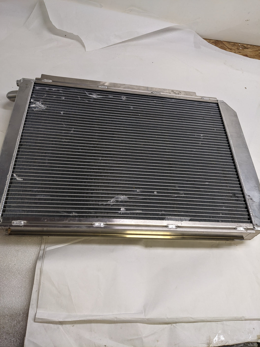 RON DAVIS RACING PRODUCTS 28"X19"x3"  ALUMINUM RADIATOR NEW D1