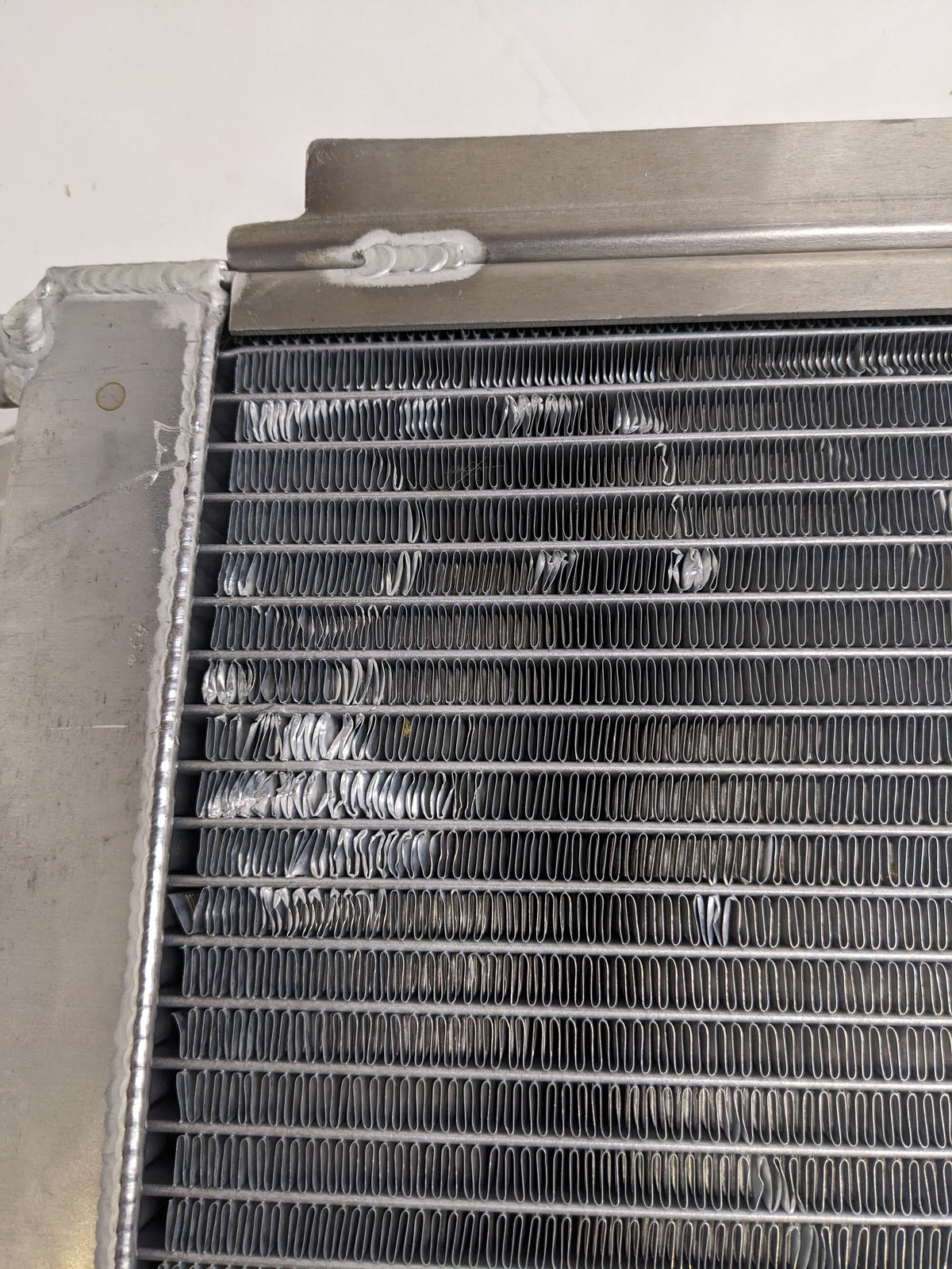 RON DAVIS RACING PRODUCTS 28"X19"x3"  ALUMINUM RADIATOR NEW D1