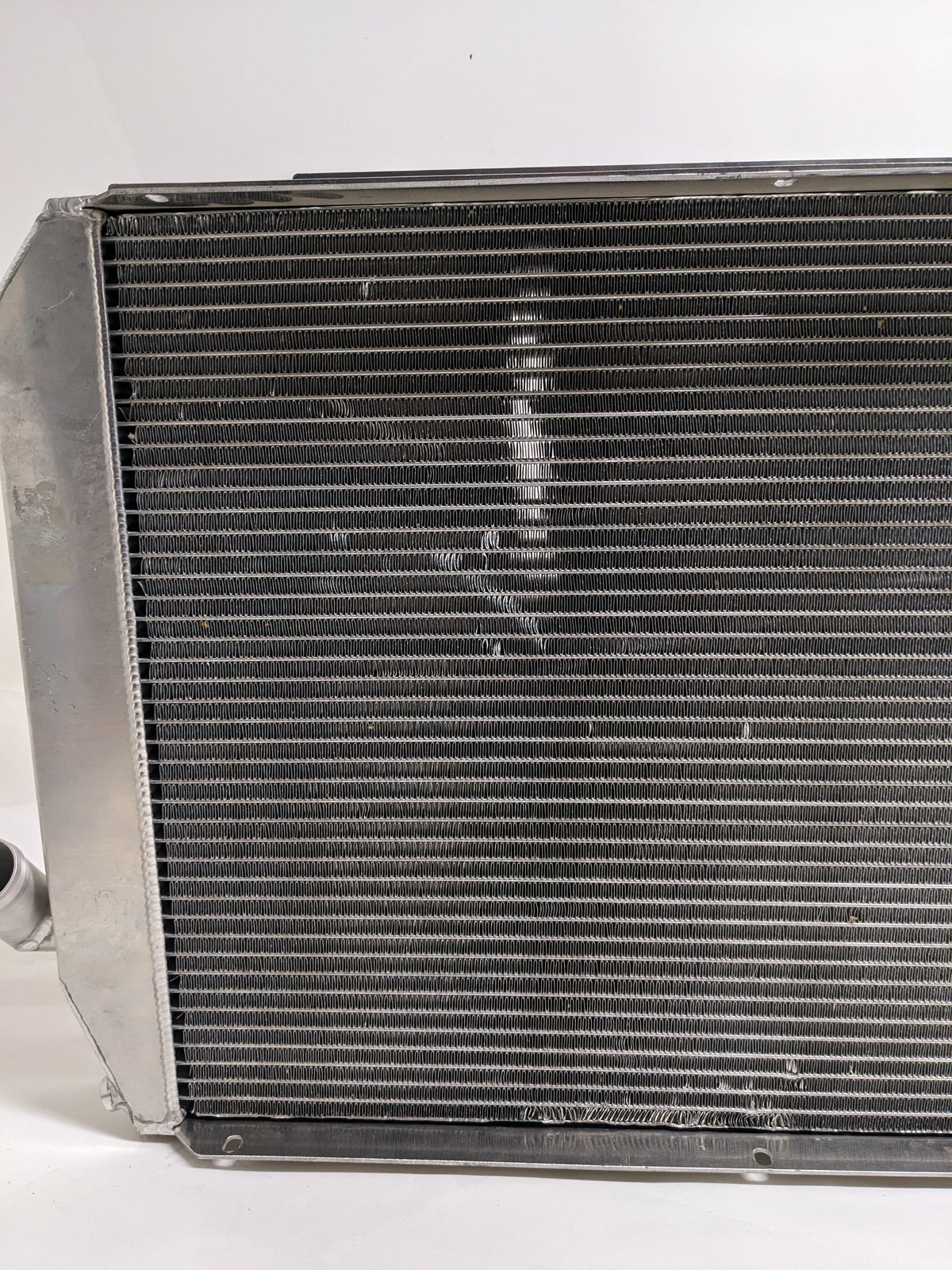 RON DAVIS RACING PRODUCTS 28"X19"x3"  ALUMINUM RADIATOR NEW D1