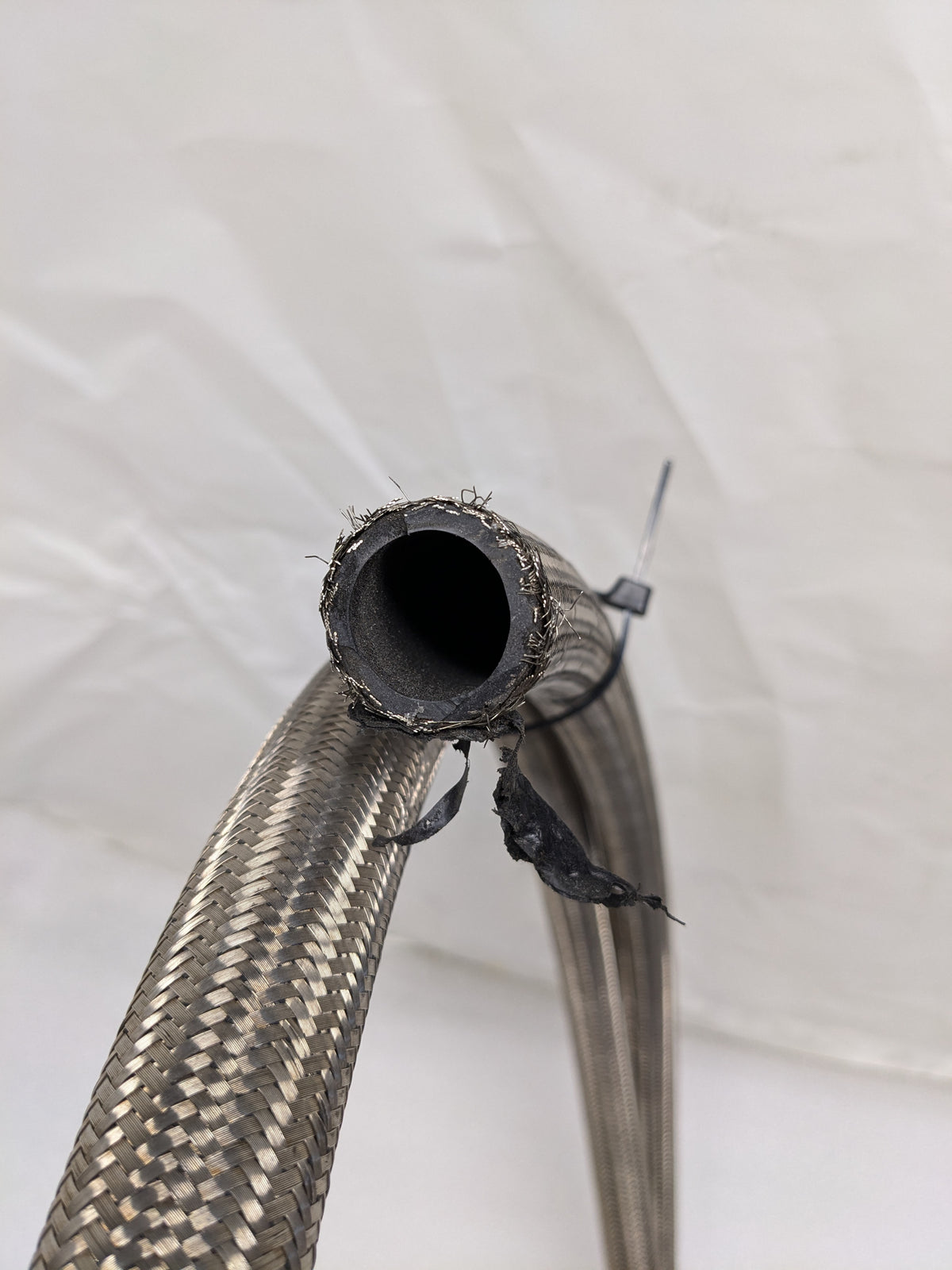 STAINLESS STEEL BRAIDED 9' HOSE 13X16" ID 1-1/8" OD RUBBER LINED NEW R8