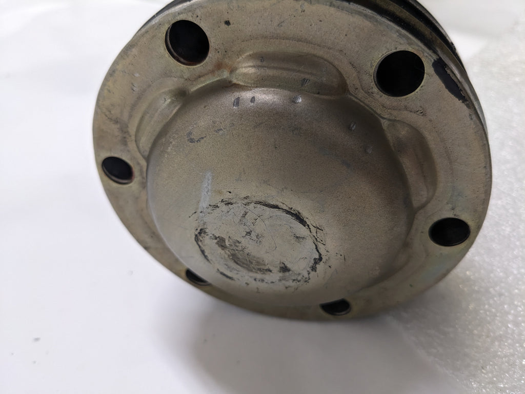 PORSCHE 93033203710 AXLE SHAFT ASSEMBLY FOR 1986-1989 911 NEW R19