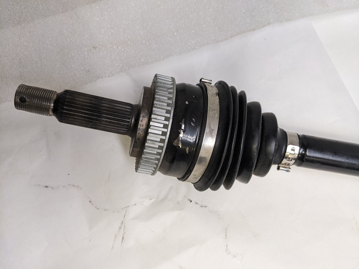 HYUNDAI 49500-3X100 DRIVER SIDE AXLE ASSEMBLY FOR 2011-2017 HYUNDAI NEW R19