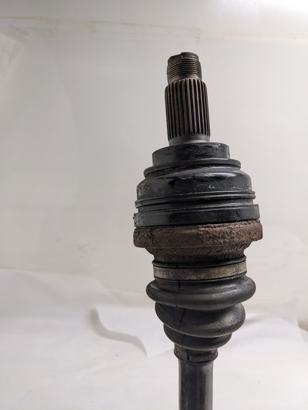 LOBRO 300693 DRIVE SHAFT FOR 1983-1994 BMW 3 CONVERTIBLE/TOURING USED R19