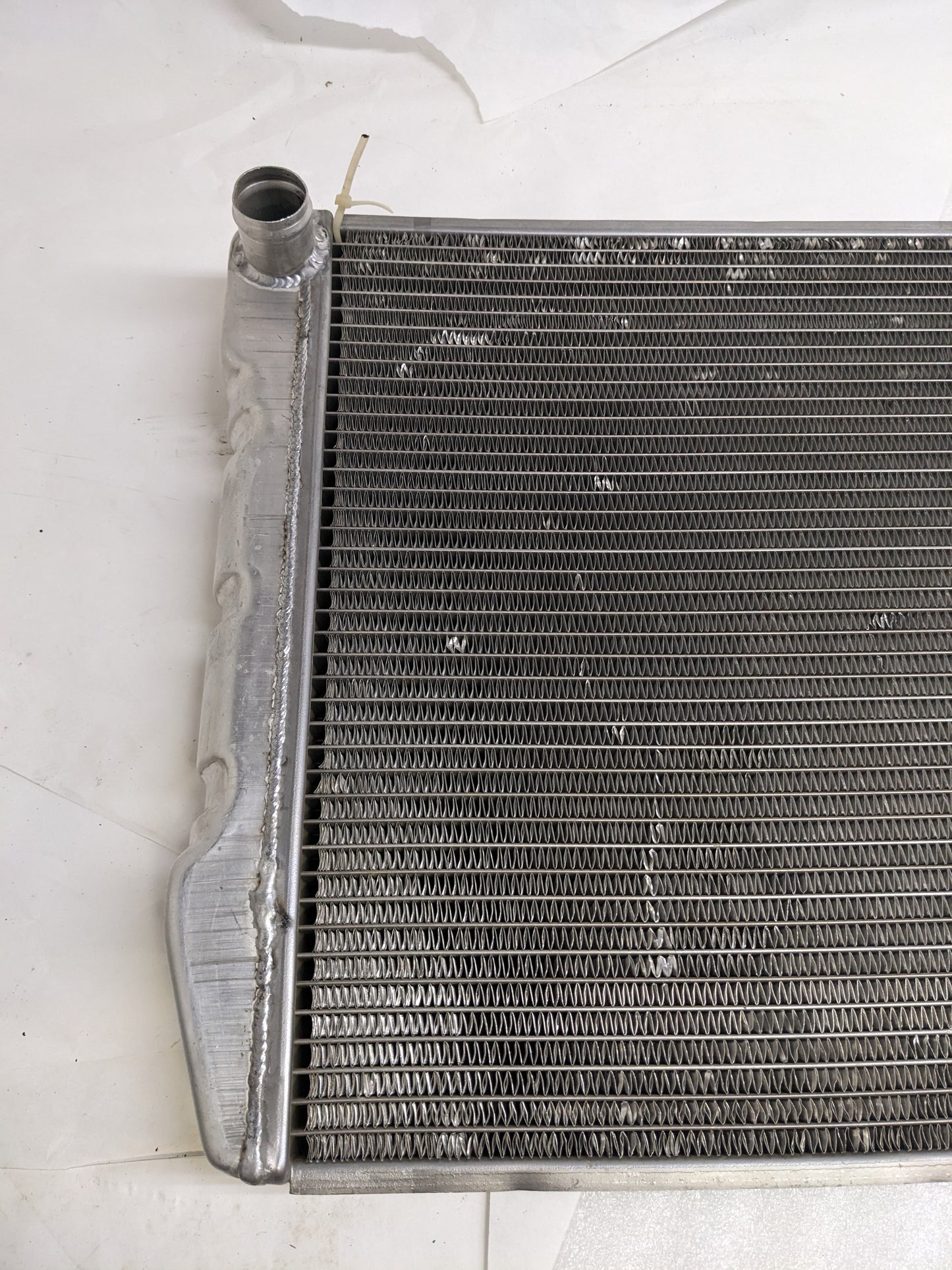 GRIFFIN 19" X 22" X 3" ALUMINUM UNIVERSAL FIT RADIATOR NEW D1