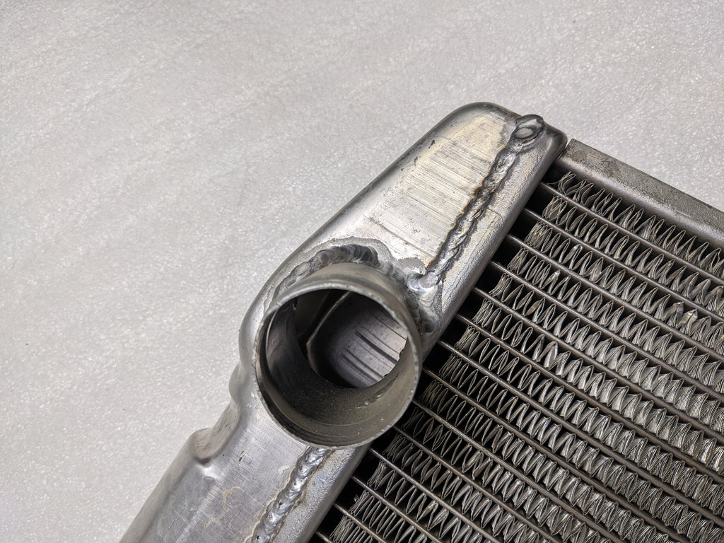 GRIFFIN 19" X 22" X 3" ALUMINUM UNIVERSAL FIT RADIATOR NEW D1