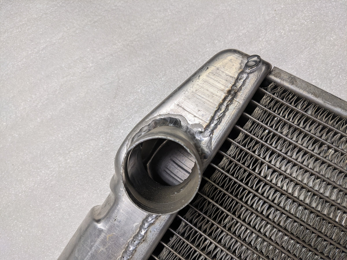 GRIFFIN 19" X 22" X 3" ALUMINUM UNIVERSAL FIT RADIATOR NEW D1