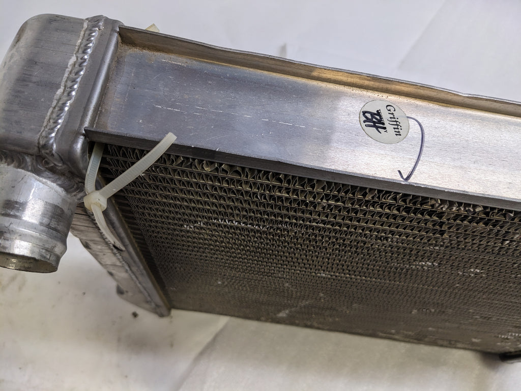 GRIFFIN 19" X 22" X 3" ALUMINUM UNIVERSAL FIT RADIATOR NEW D1