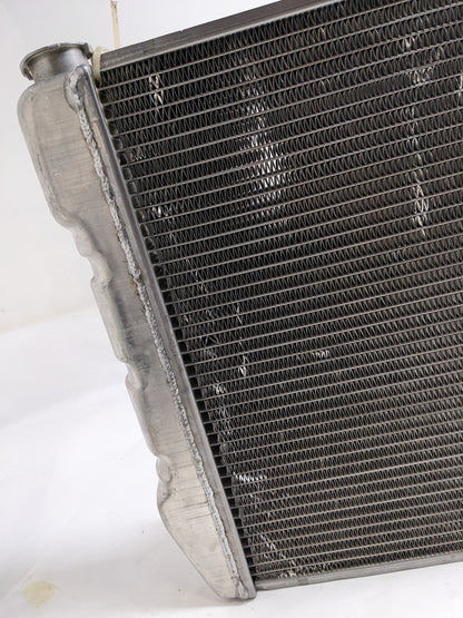 GRIFFIN 19" X 22" X 3" ALUMINUM UNIVERSAL FIT RADIATOR NEW D1