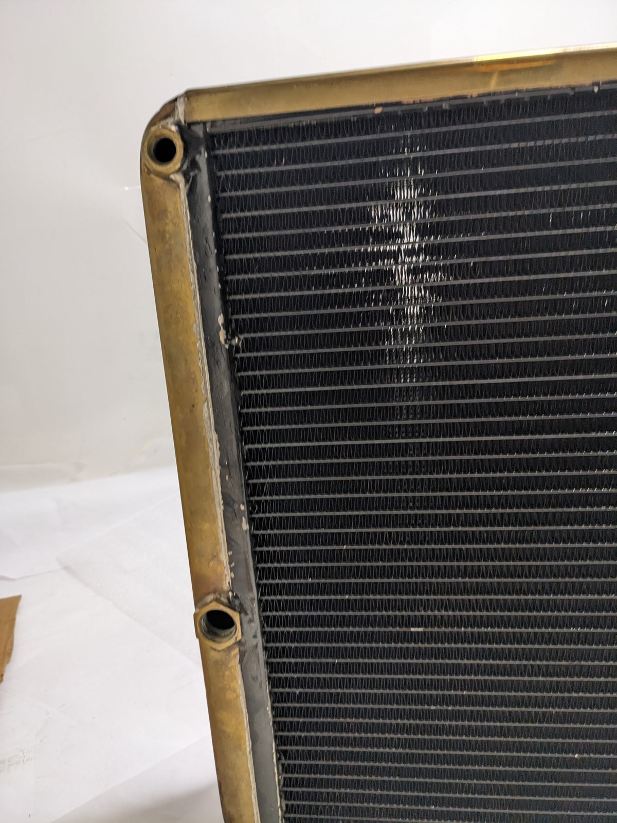 UNBRANDED 29" X 17" X 3" INDUSTRIAL RADIATOR NEW D1