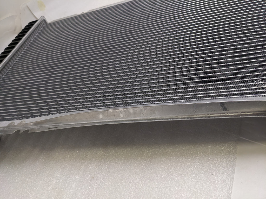 UNBRANDED PA66-GF30 ALUMINUM RADIATOR NEW D1