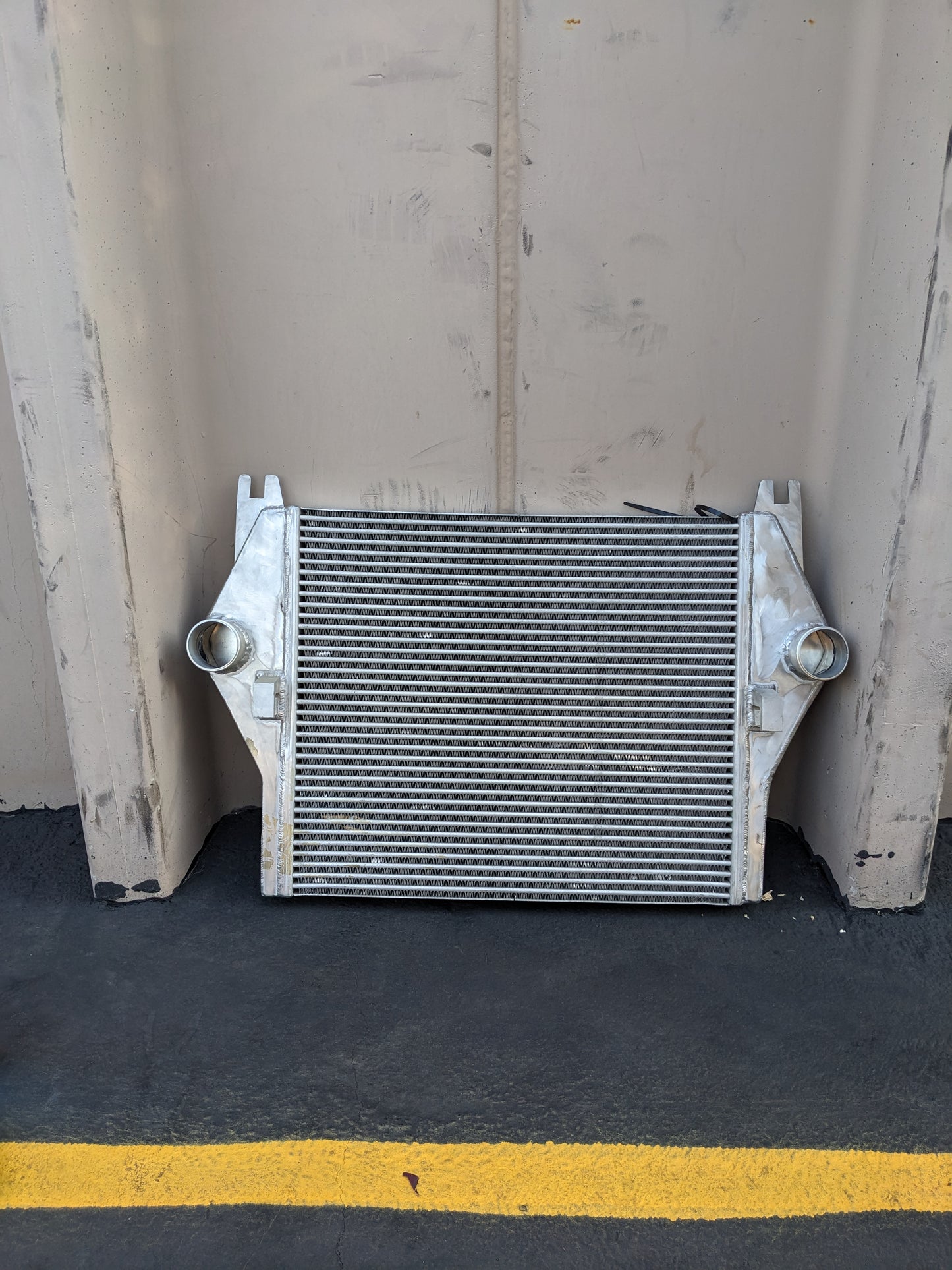 UNBRANDED 40" X 27" CHARGE AIR COOLER NEW D1