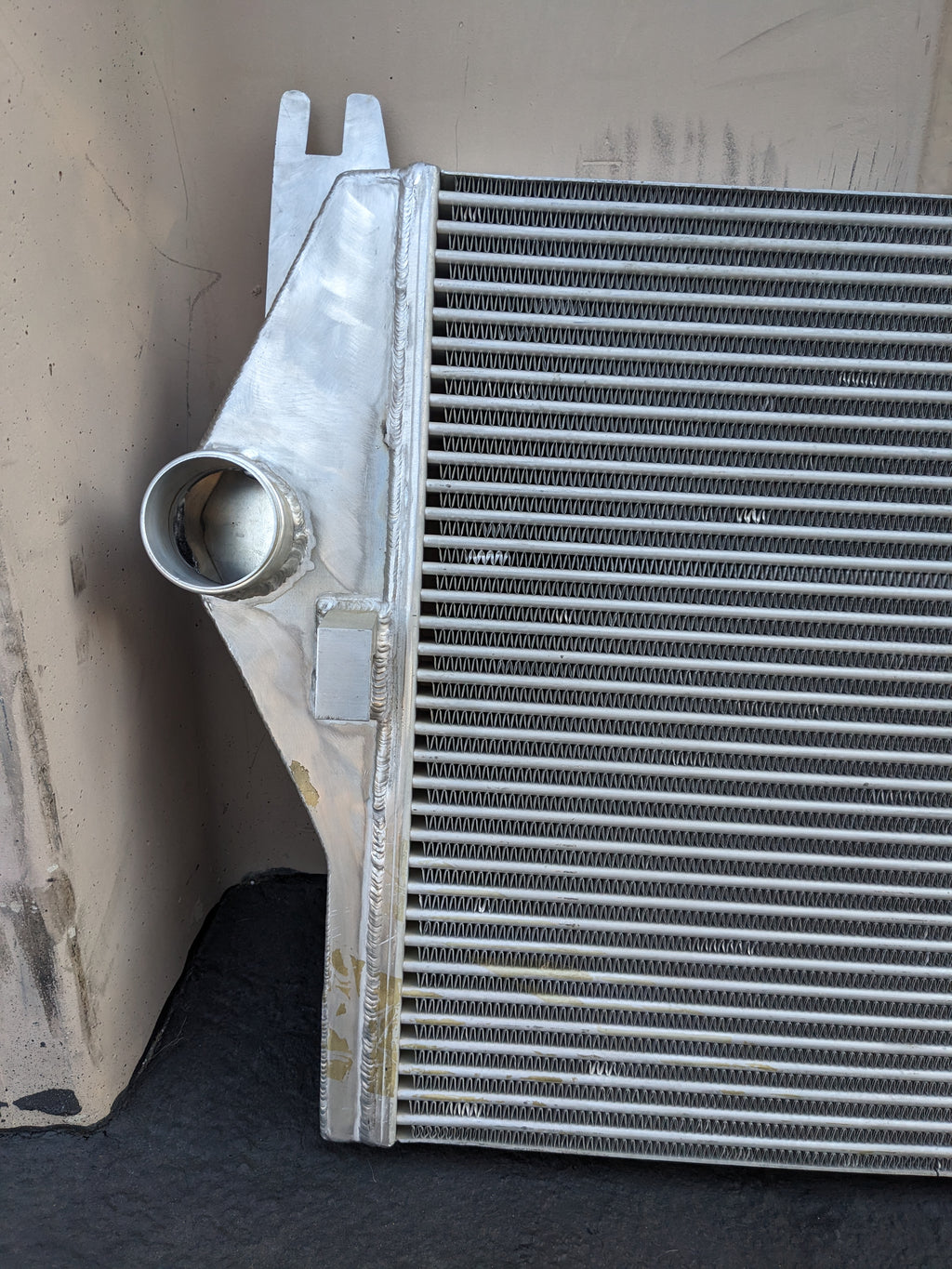 UNBRANDED 40" X 27" CHARGE AIR COOLER NEW D1