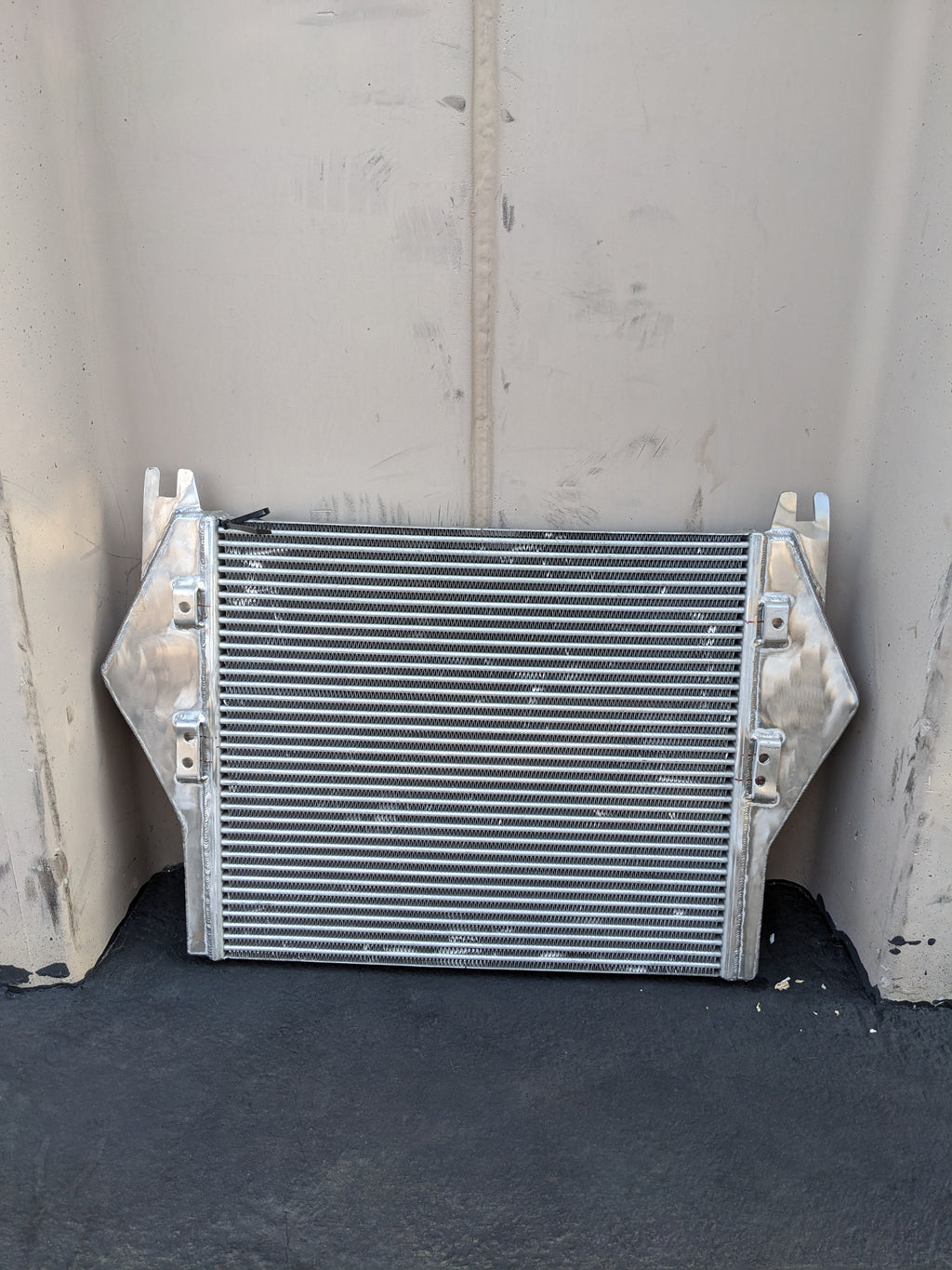 UNBRANDED 40" X 27" CHARGE AIR COOLER NEW D1
