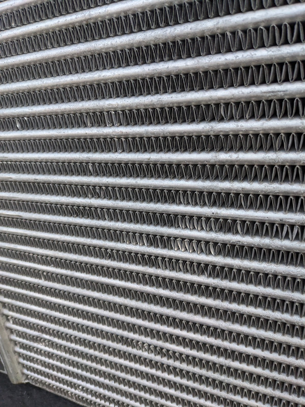 UNBRANDED 40" X 27" CHARGE AIR COOLER NEW D1