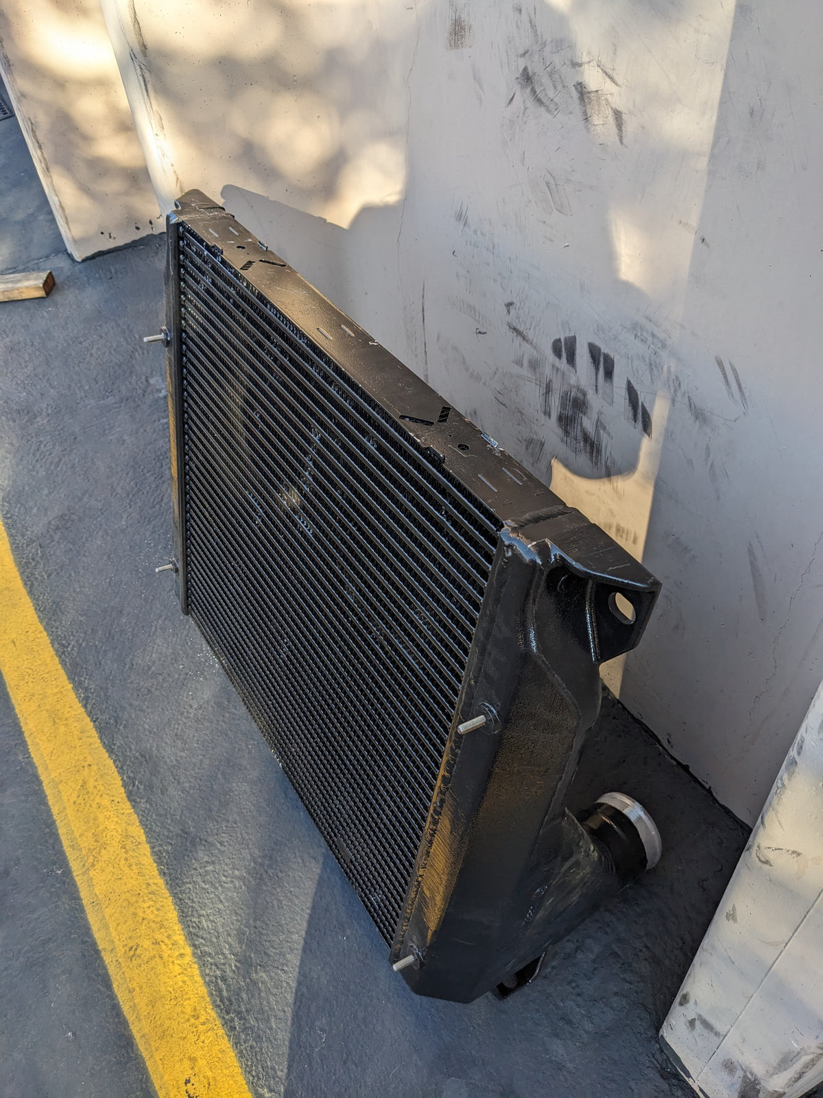 SPARTAN MOD3S013743 33" X 26" 2.5" CHARGE AIR COOLER NEW B2
