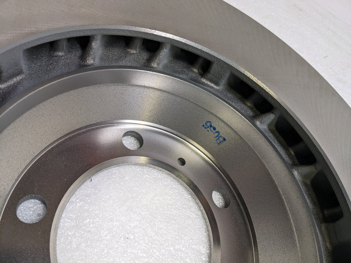 PORSCHE 971615302 RIGHT DISC BRAKE ROTOR FOR  2017-2024 PANAMERA NEW R22