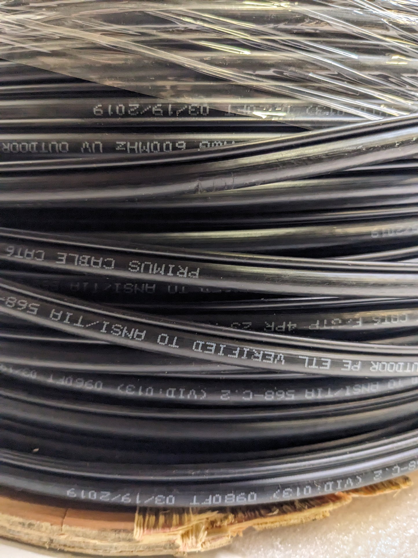 PRIMUS CABLE CAT6 C6CMXSM-1919 OUTDOOR BULK ETHERNET CABLE SHIELDED AERIAL SOLID COOPER W/MESSENGER 23AWG 1000FT NEW B2