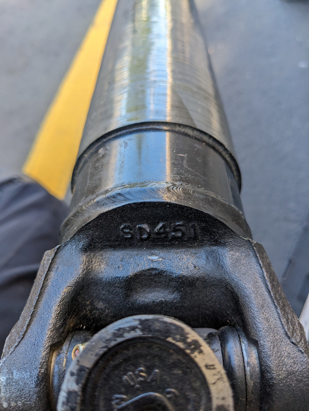 UNBRANDED 83IN 25 SPLINES CARBON FIBER DRIVESHAFT NEW B2