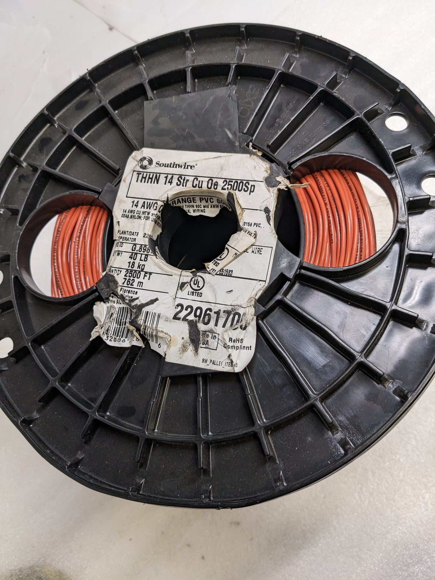 SOUTHWIRE 22961706 2500FT BUILDING WIRE THHN 14AWG ORANGE NEW B2