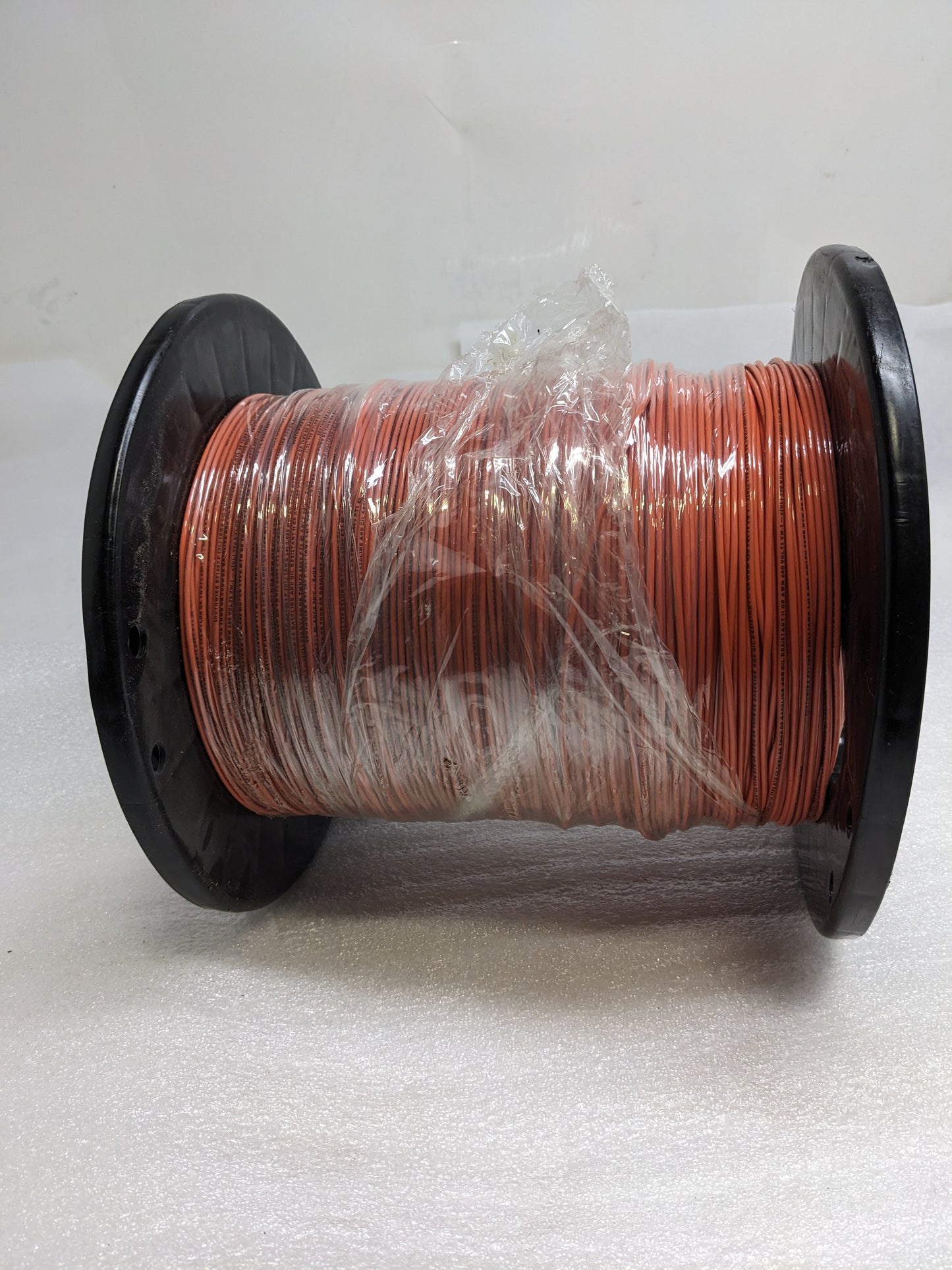 SOUTHWIRE 22961706 2500FT BUILDING WIRE THHN 14AWG ORANGE NEW B2