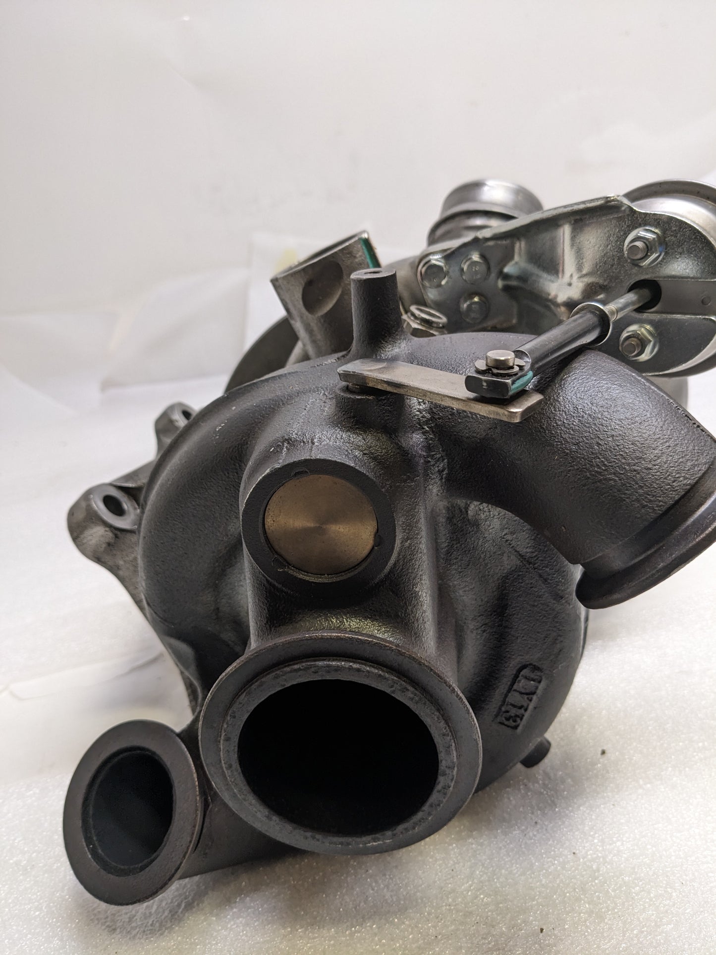 MOTORCRAFT RMG2MJ-9G438-AB TURBOCHARGER FOR 2001-2014 FORD F250/F350/F450 REMAN B2