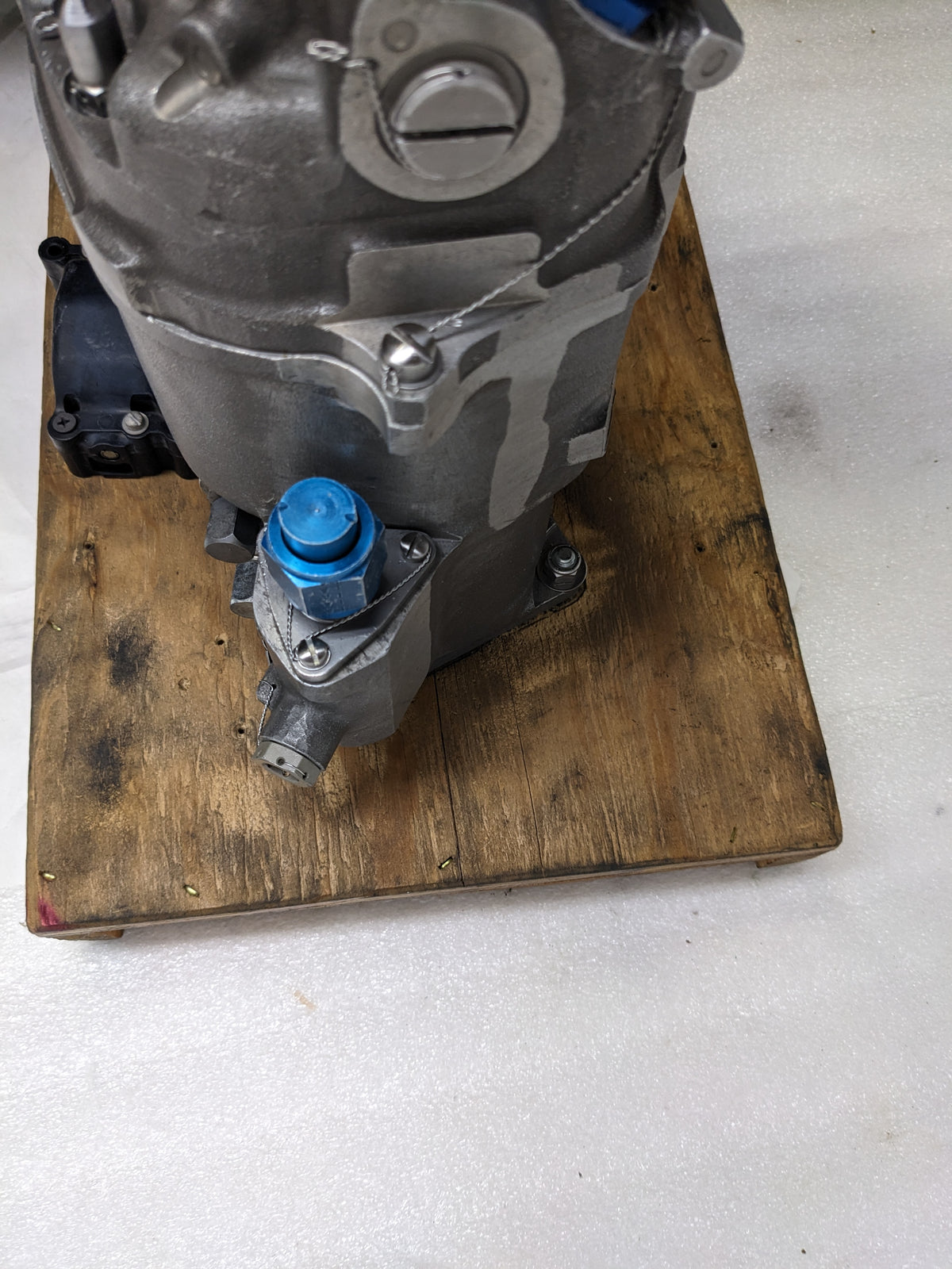 CHANDLER EVANS US3108435 TA 2V5 FUEL CONTROL SYSTEM NEW B2