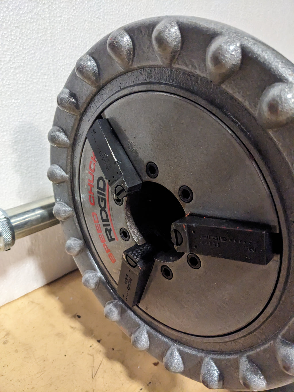 RIDGID 41855 300 POWER DRIVE PIPE THREADERS MACHINE NEW B1 (PICS)