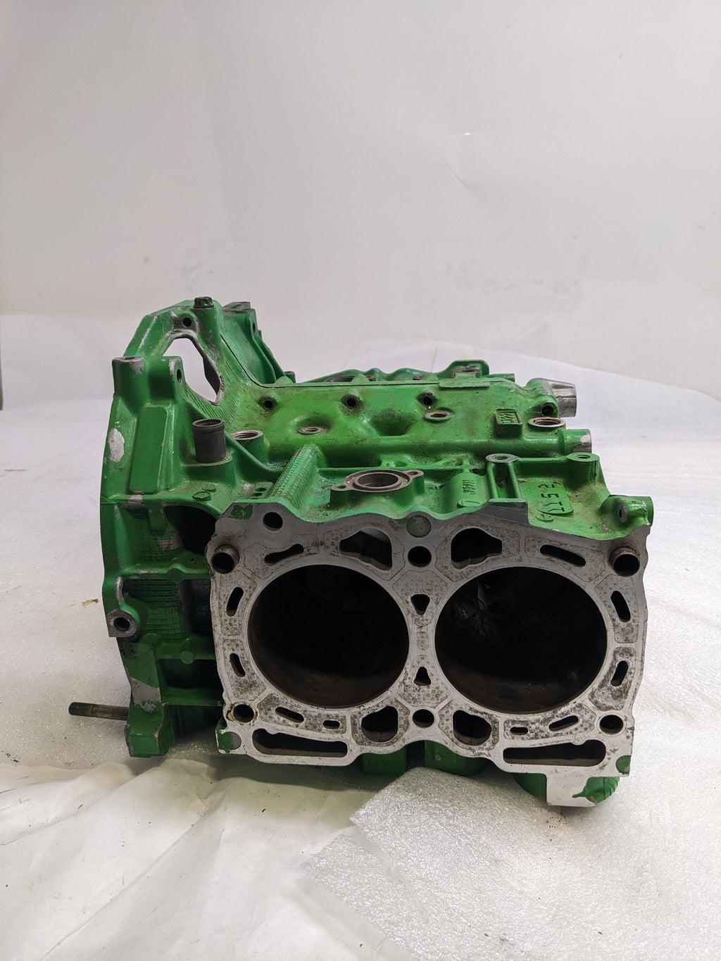 SUBARU CYLINDER BLOCK FOR 1996-1998 SUBARU LEGACY 2.5L USED B1