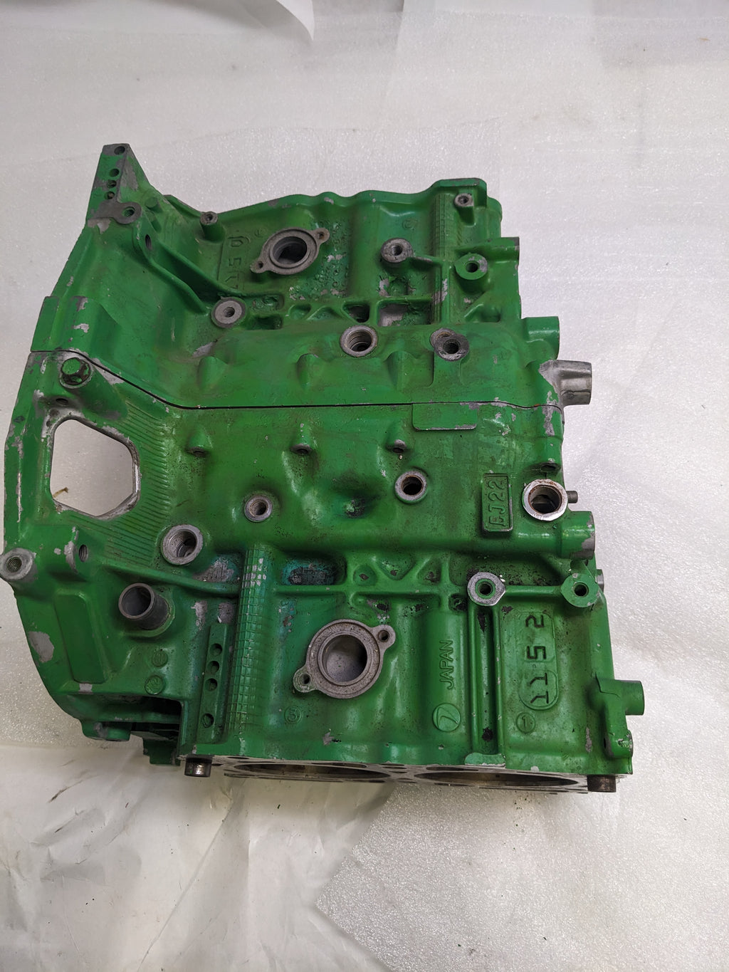 SUBARU CYLINDER BLOCK FOR 1996-1998 SUBARU LEGACY 2.5L USED B1