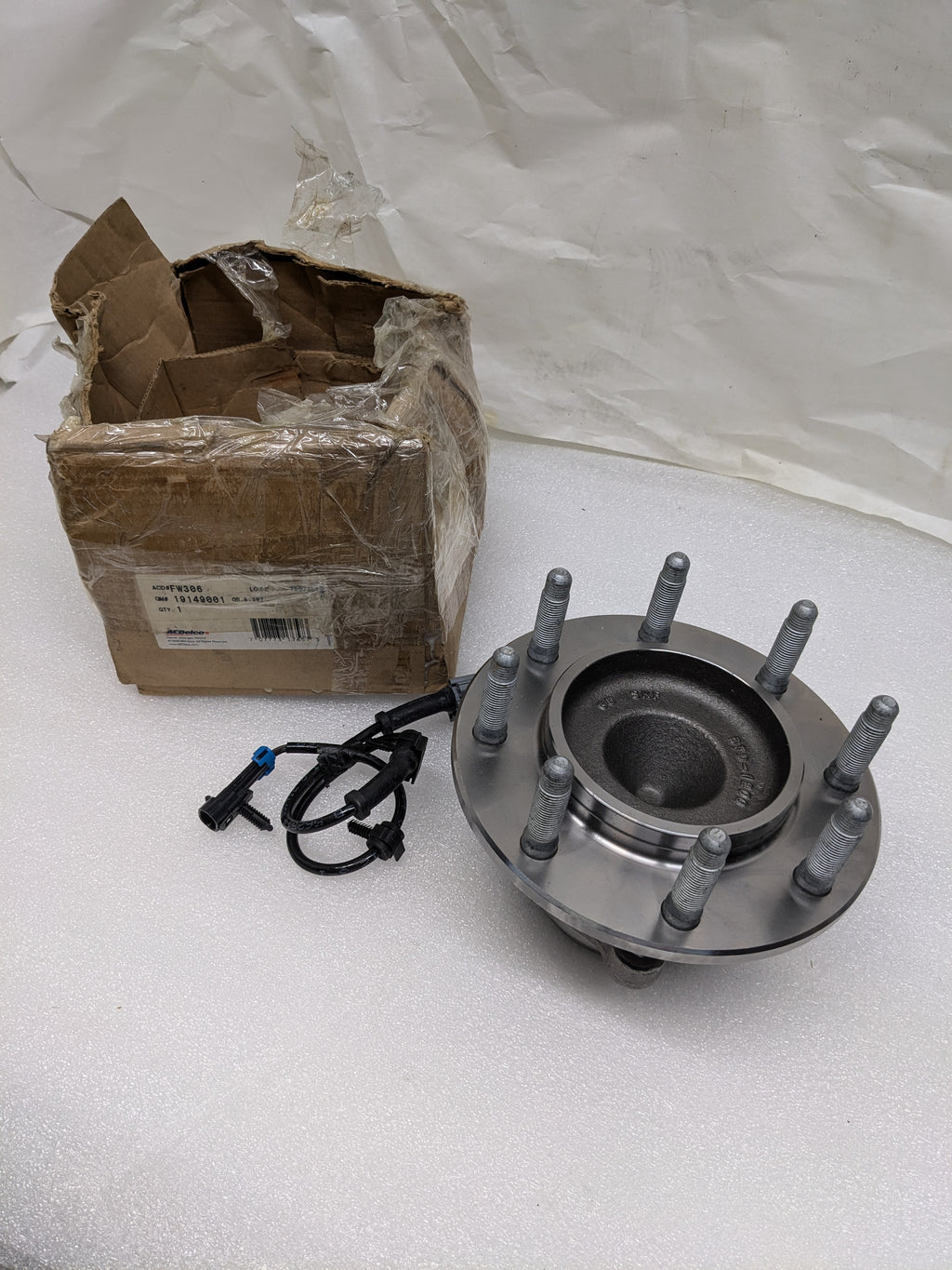 ACDELCO FW306 SKF BTD1200 WHEEL BEARING AND HUB ASSEMBLY NEW R4