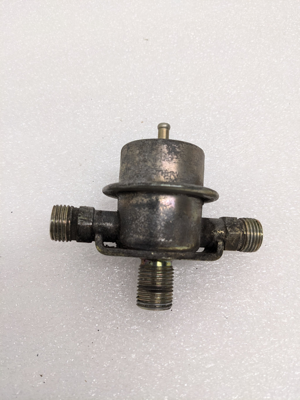 GENUINE BOSCH 0280161008 FUEL PRESSURE DAMPER FOR 80-82 PORSCHE 928 4.5L USED R20T8