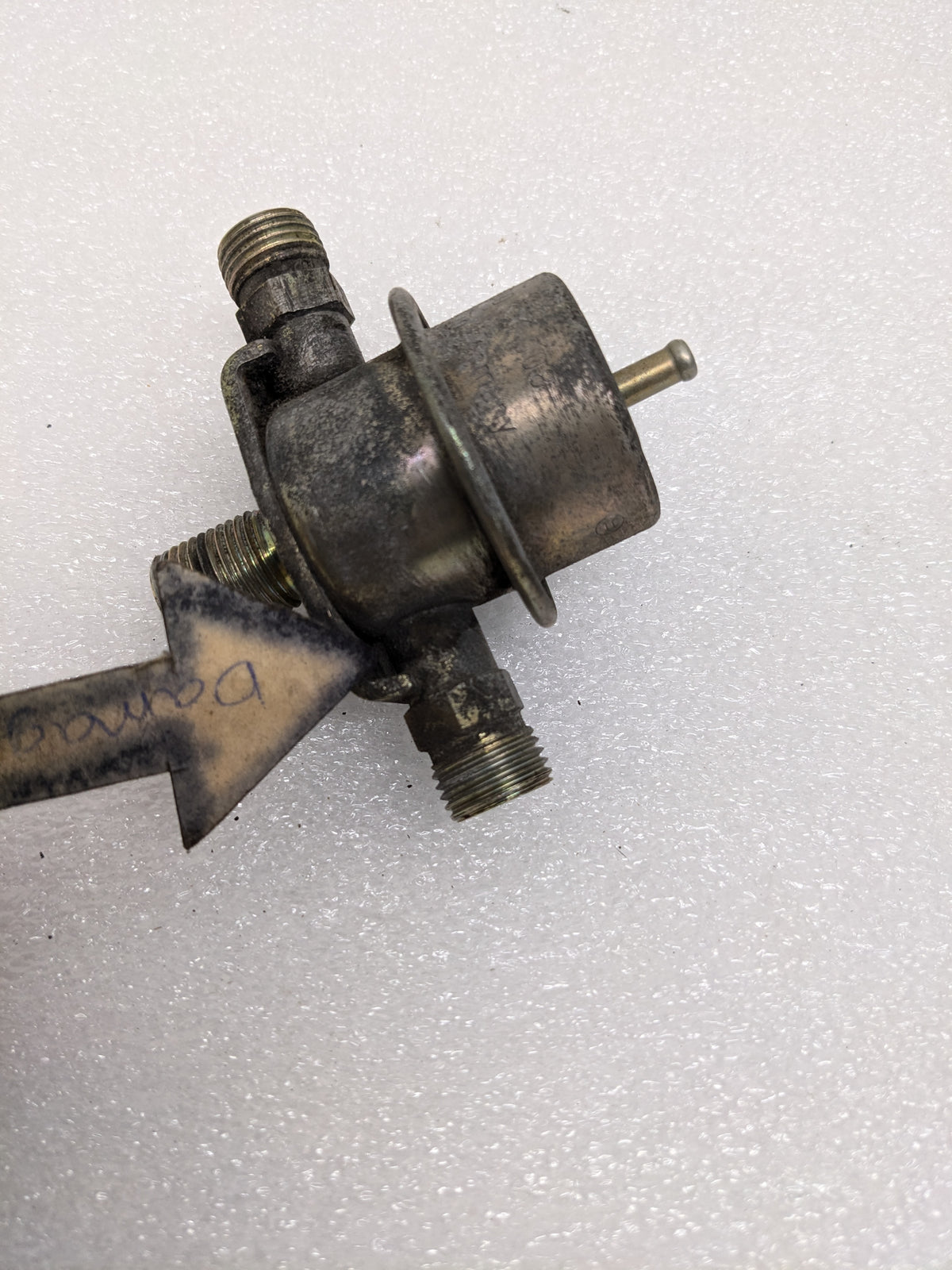 GENUINE BOSCH 0280161008 FUEL PRESSURE DAMPER FOR 80-82 PORSCHE 928 4.5L USED R20T8