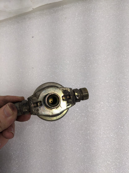 GENUINE BOSCH 0280161008 FUEL PRESSURE DAMPER FOR 80-82 PORSCHE 928 4.5L USED R20T8