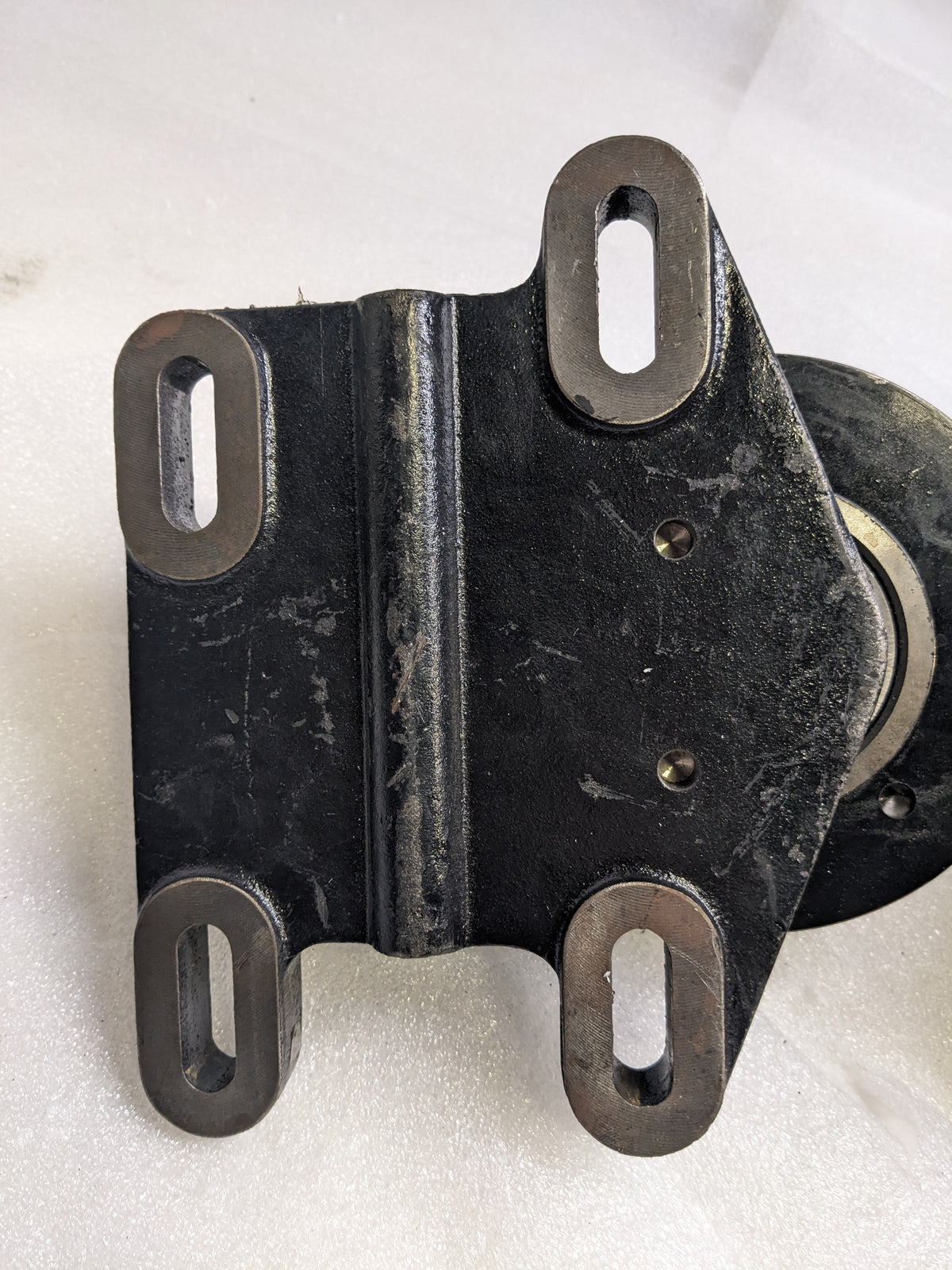 CUMMINS FIHT-8A 612-DA FAN CLUTCH/HUB FOR 1997 FORD LTA9000 USED R10