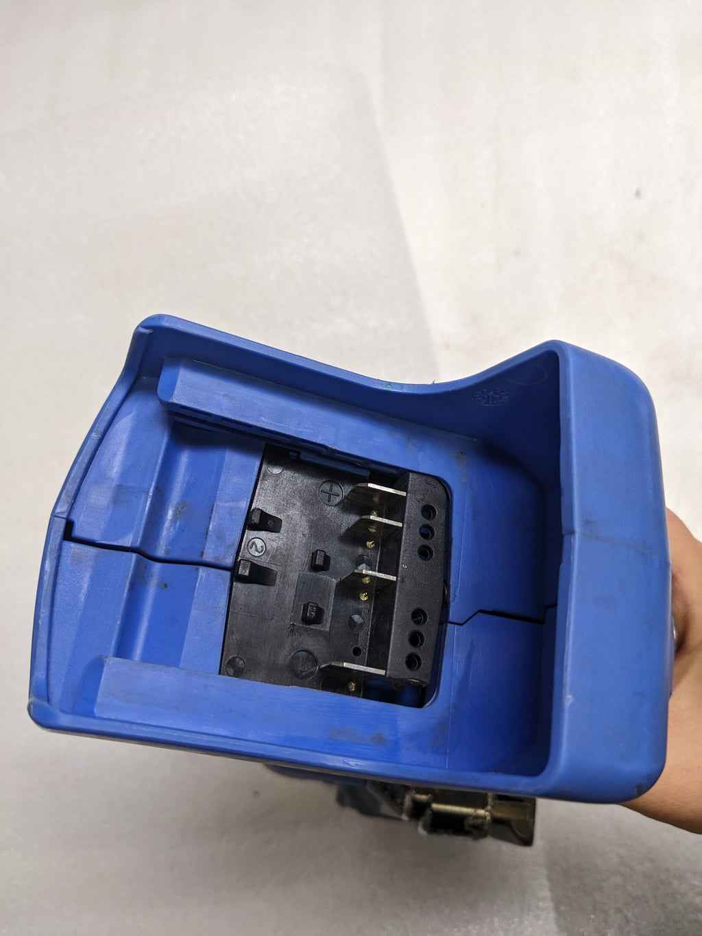 ORGAPACK OR-T250 BATTERY OPERATED TOOL FOR POLY STRAPPING USED SR