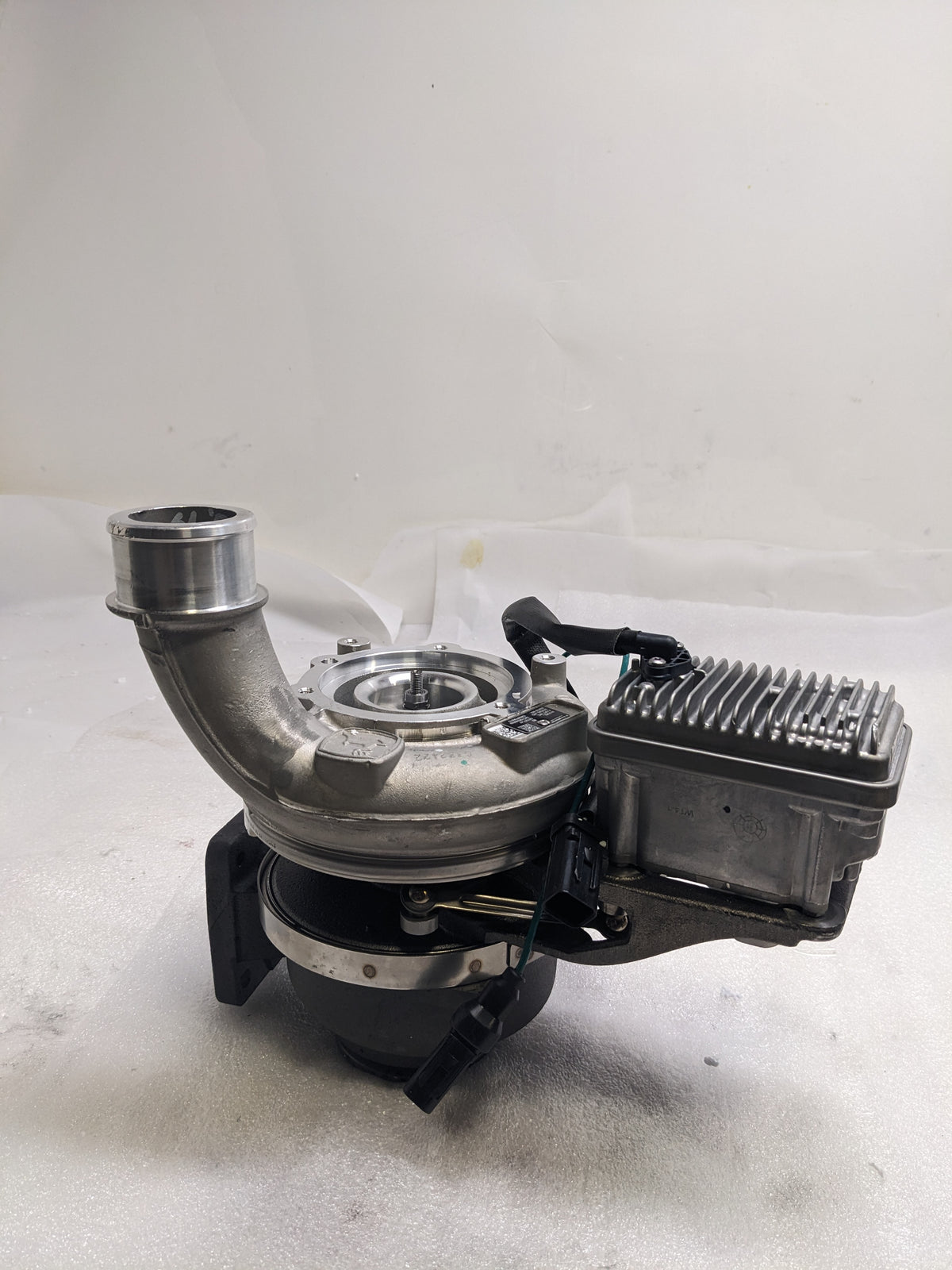 JOHN DEERE DZ127147 HIGH ACTUATOR TUBOCHARGER 12 VOLT NEW B2