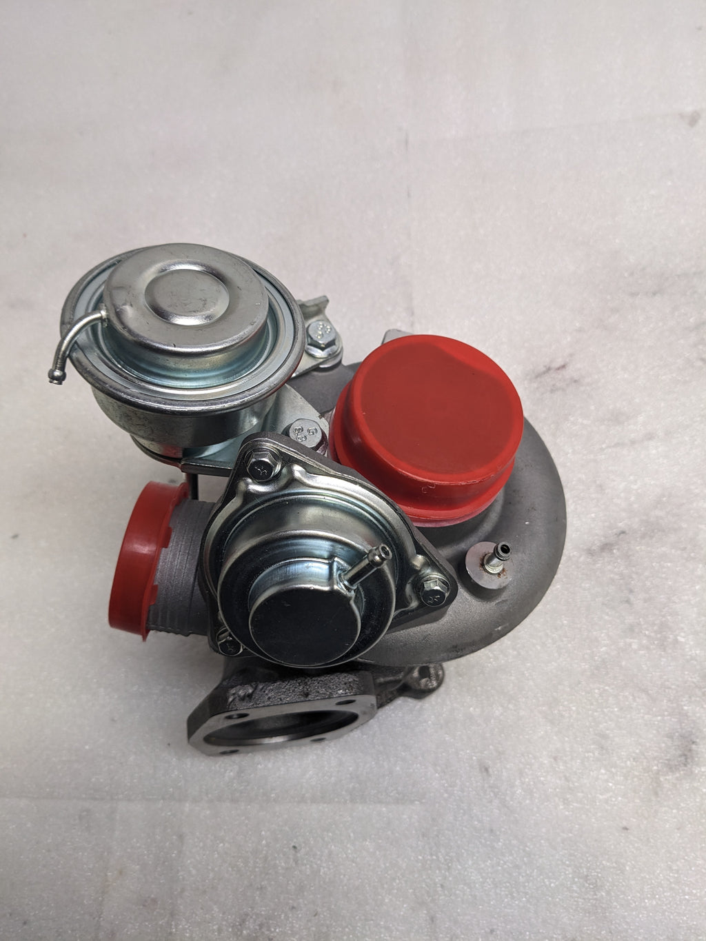 VOLVO 49189-05200 TURBO FOR 1999-2000 VOLVO XC90/XC70/V70/S70/S60 NEW B2