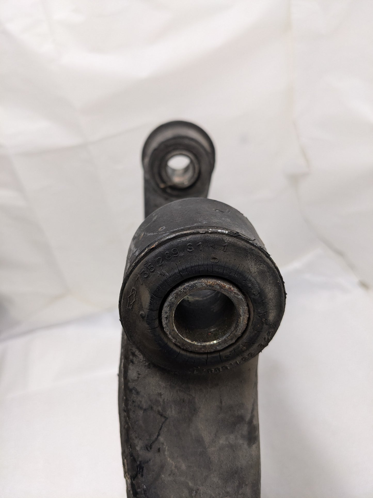 PORSCHE 92833106013 REAR RIGHT CONTROL ARM FOR 928 USED #1 PG2