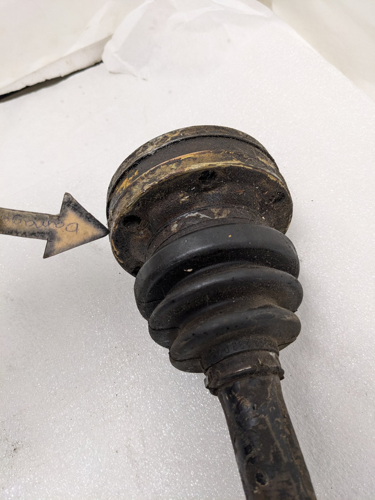 PORSCHE 92833202920 REAR DRIVESHAFT FOR AUTO 77-95 928 USED PG3
