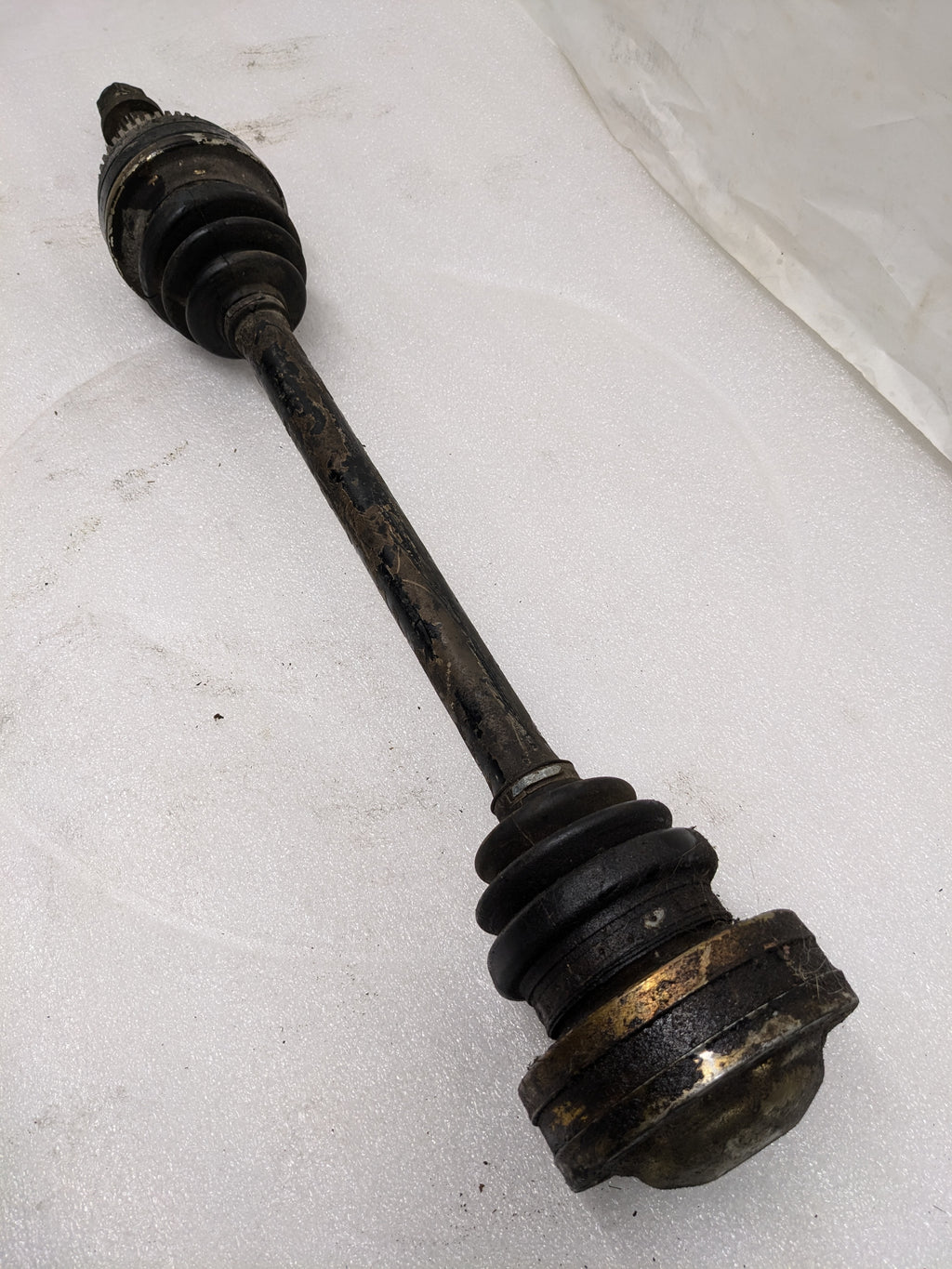PORSCHE 92833202920 REAR DRIVESHAFT FOR AUTO 77-95 928 USED PG3