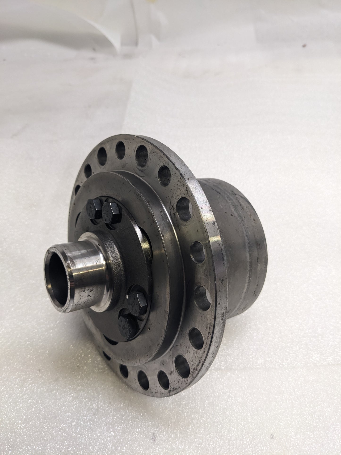 EATON DETROIT TRUETRAC 913A590 TT70P53082 DANA 44 REAR 30 SPLINE DIFFERENTIAL FOR 1971-2006 JEEP #2 NEW B2
