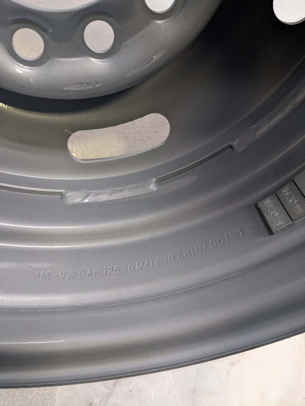 HM VW SAE-J2530 15" X 7" 10 LUG 19MM GRAY WHEEL NEW B2