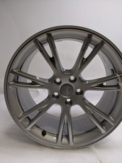 TESLA 1188222-00-B APOLLO 19X9.5 INCHES 5X4.5 +45MM SILVER WHEEL FOR TESLA MODEL Y NEW B2 (PICS)
