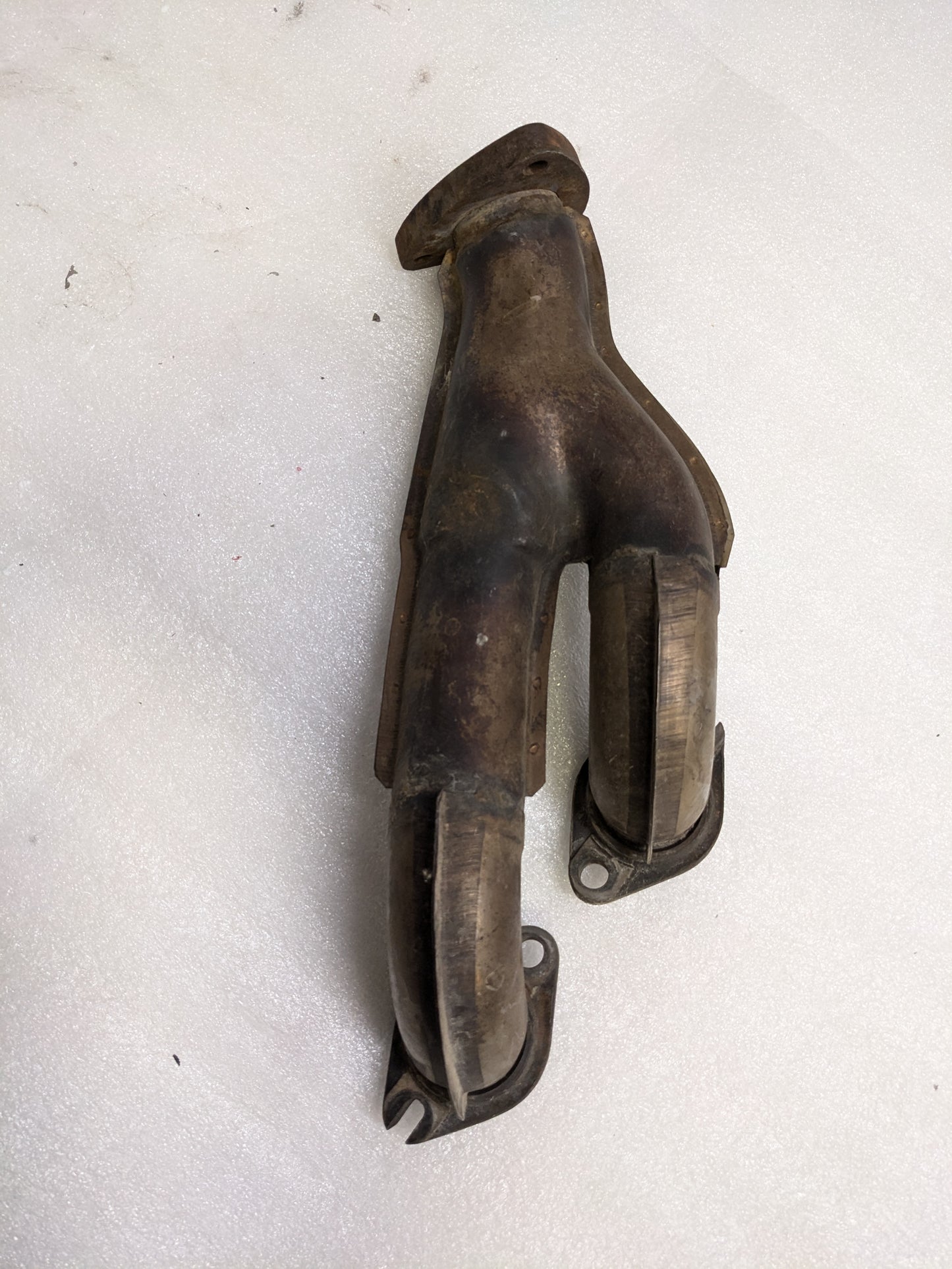 PORSCHE CYLINDER HEADER 2 & 3 FOR 1986-1989 944 TURBO S USED PG2