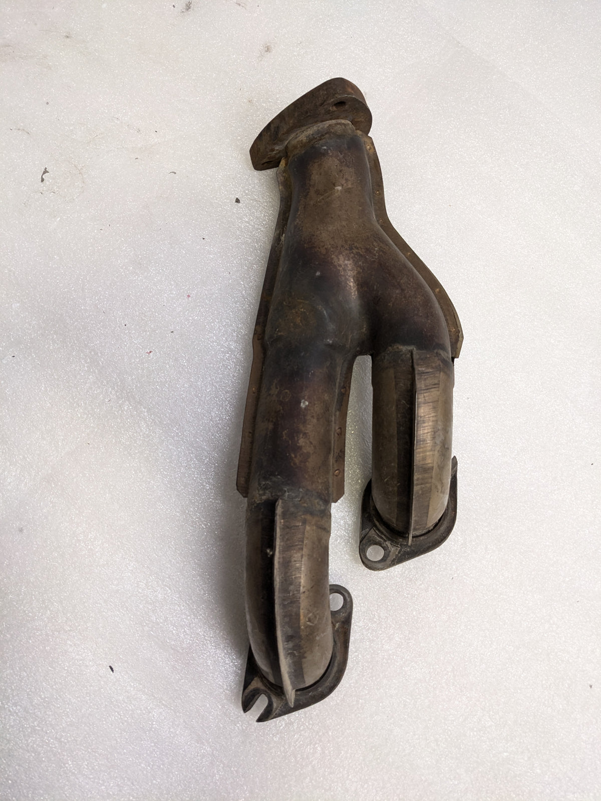 PORSCHE CYLINDER HEADER 2 & 3 FOR 1986-1989 944 TURBO S USED PG2