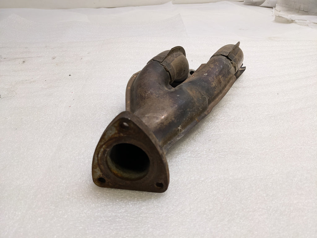 PORSCHE CYLINDER HEADER 2 & 3 FOR 1986-1989 944 TURBO S USED PG2