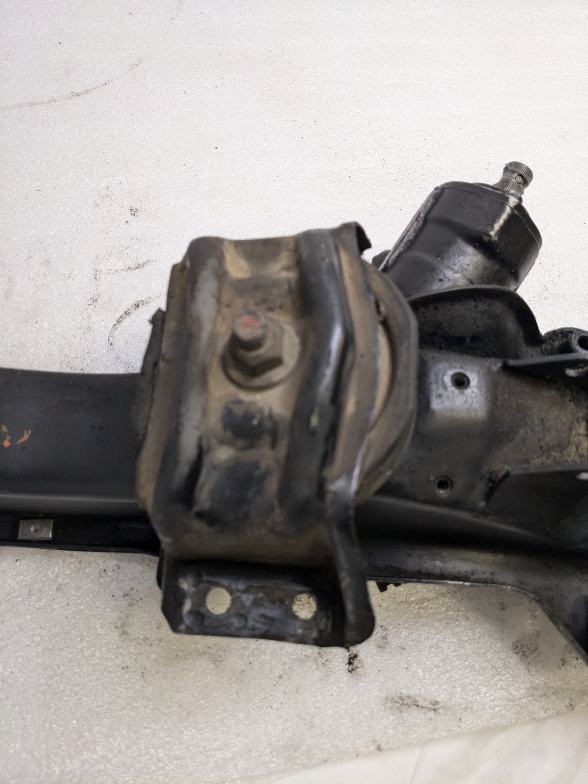 PORSCHE 92837501106 ENGINE SUSPENSION FOR 1983-1995 928 USED B2
